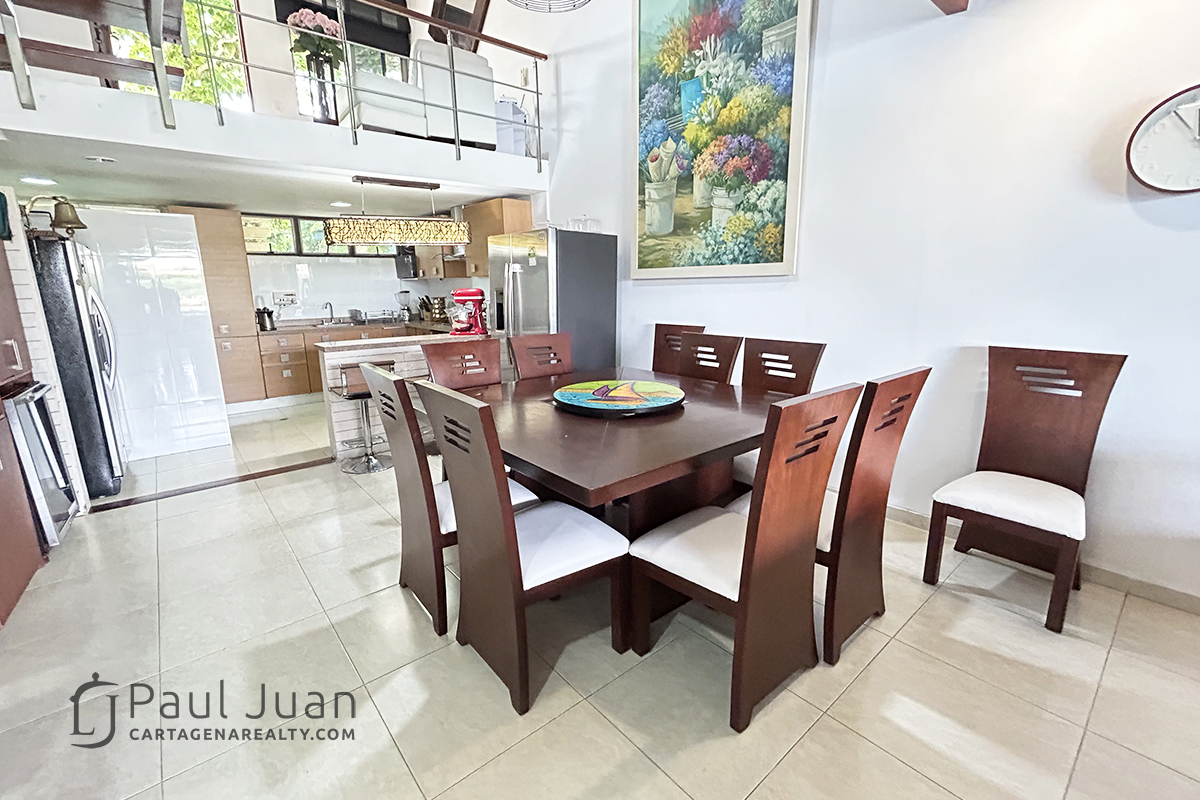 Fabulous nautical townhouse